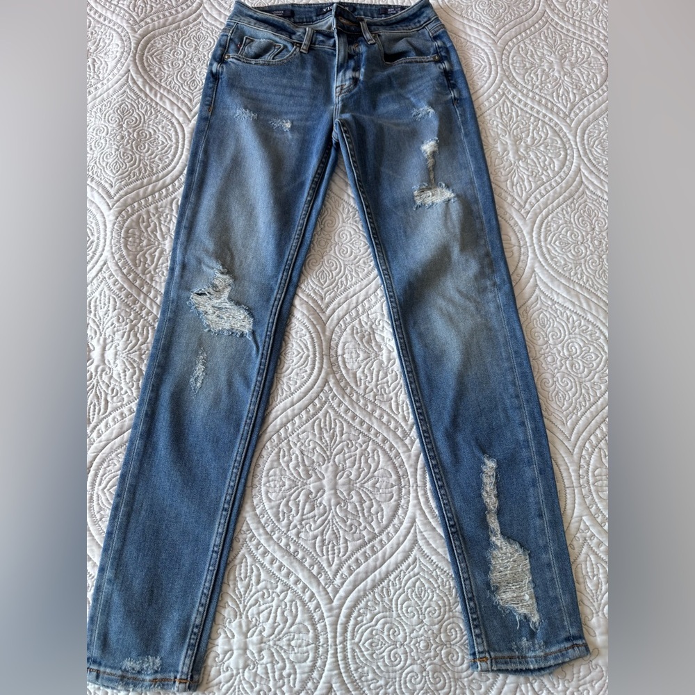 Vigoss Women's Light Blue Distressed Skinny Jeans